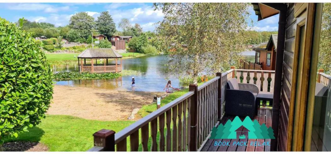 4 Bed Luxury Lodge With Hot Tub Near Lake District Warton Kültér fotó